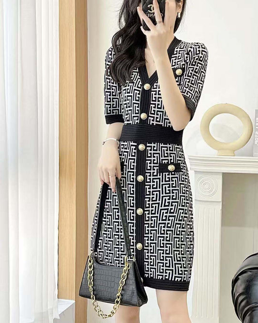 Hepburn Style Returns | Capture Elegant Effortlessness with One Dress
