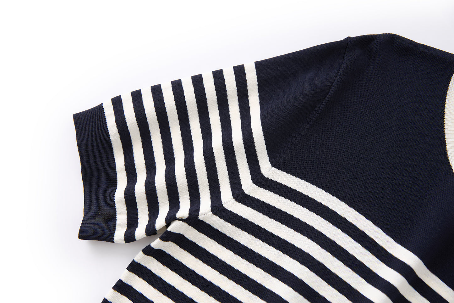 25ss Fashionable Tencel simple striped knitted T-shirt
