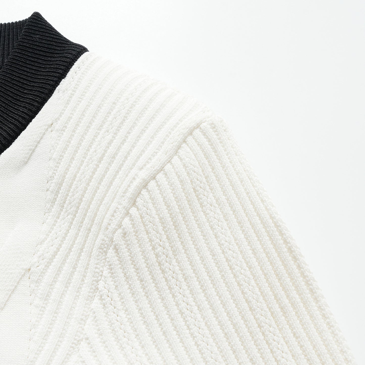 25ss A chanel-style knitted cardigan by a socialite