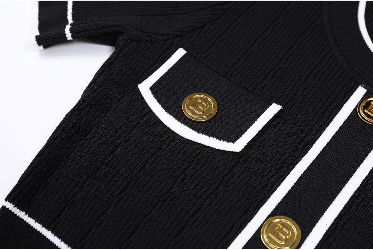 25ss A versatile knitted slimming dress that wraps around the buttocks