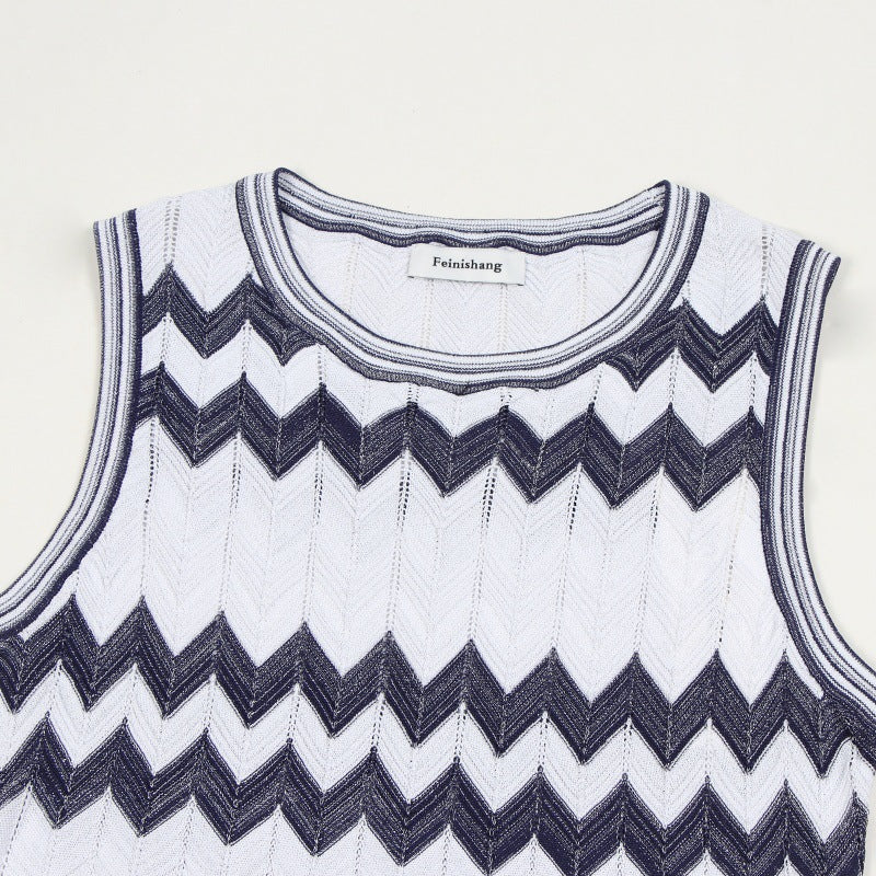 25ss Elegant lady A-line striped knitted dress