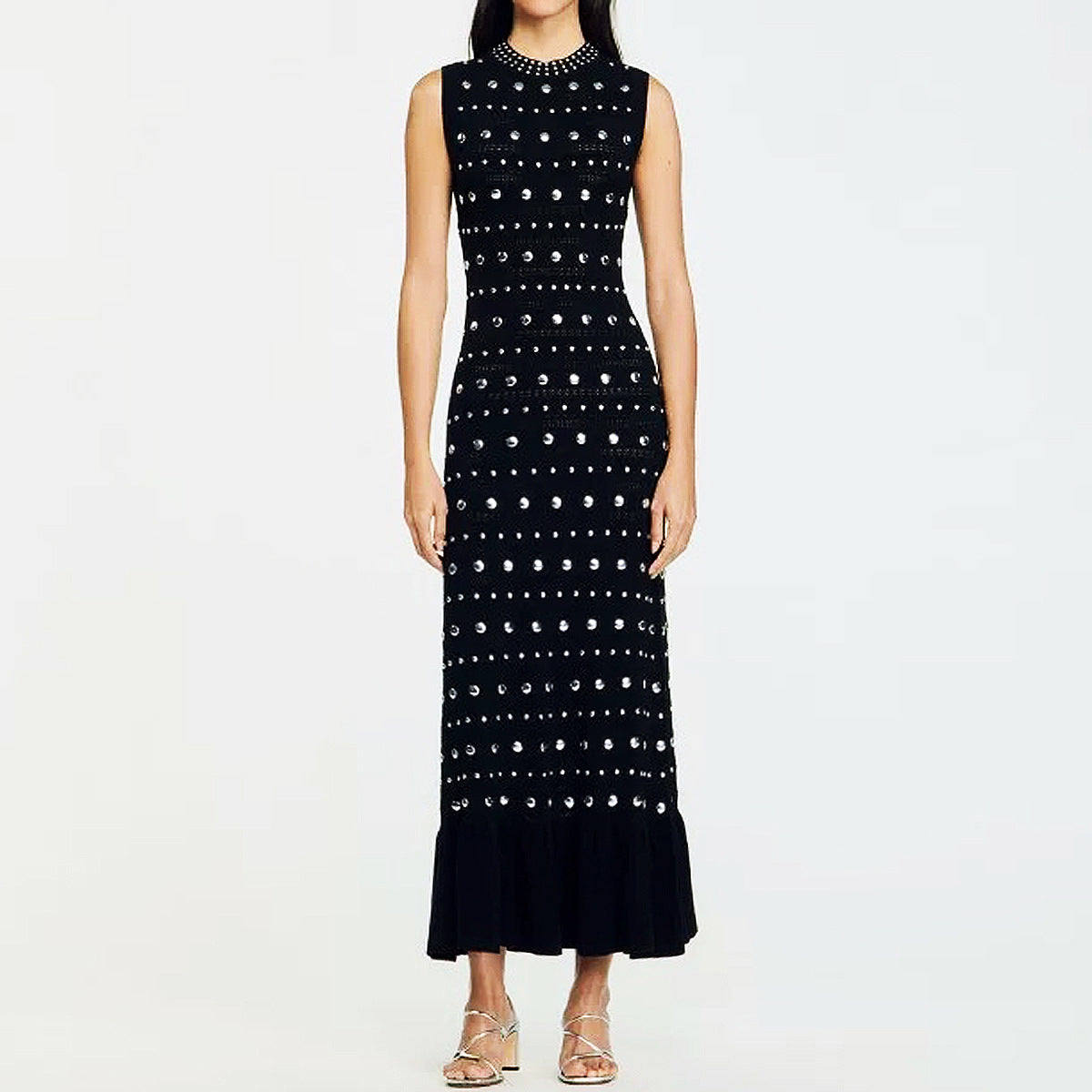 25ss Sleeveless, versatile and form-fitting long dress