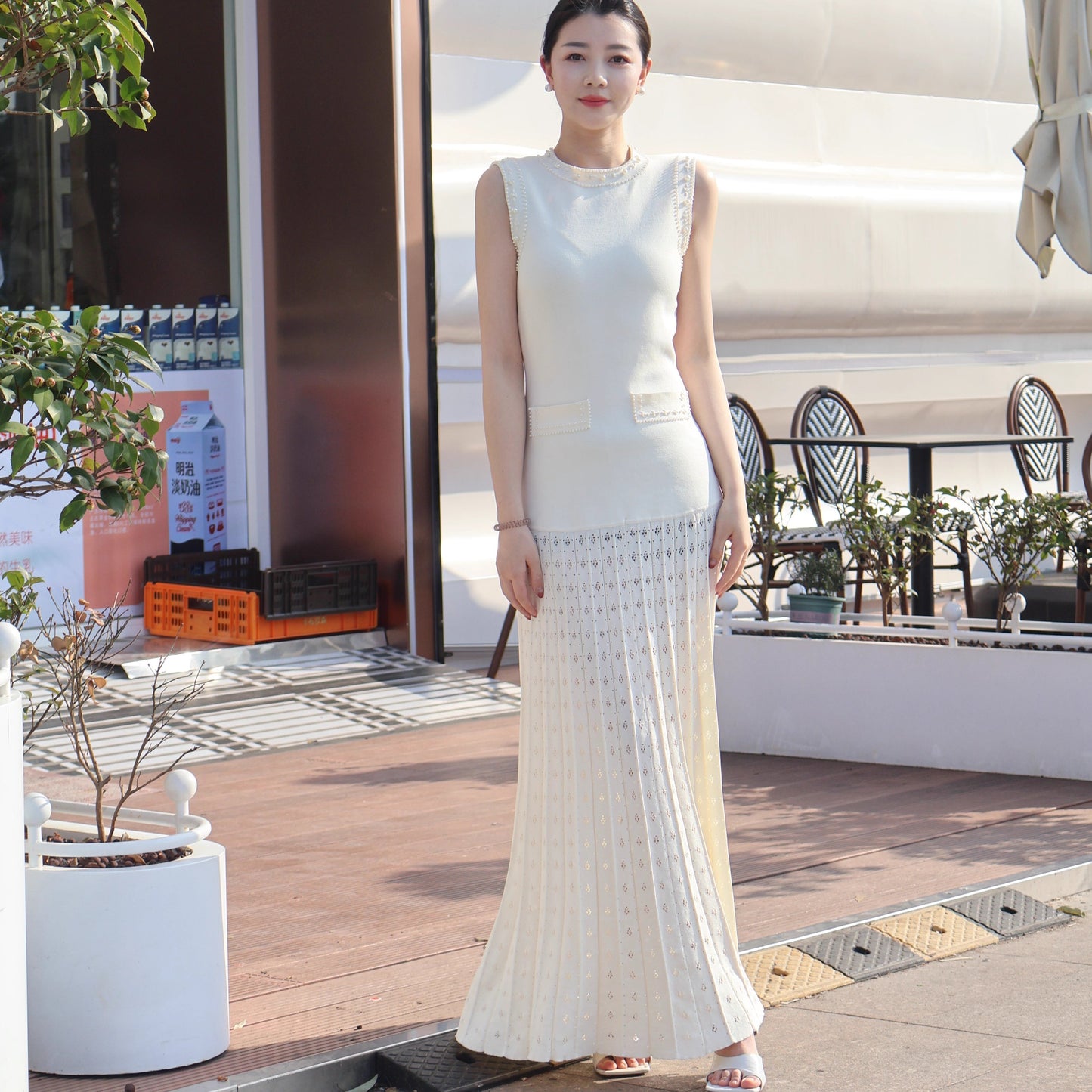 25ss New sleeveless dress for early spring