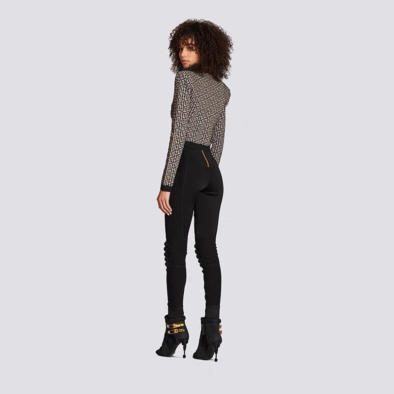 This is a slim knitted metal-buttoned cardigan