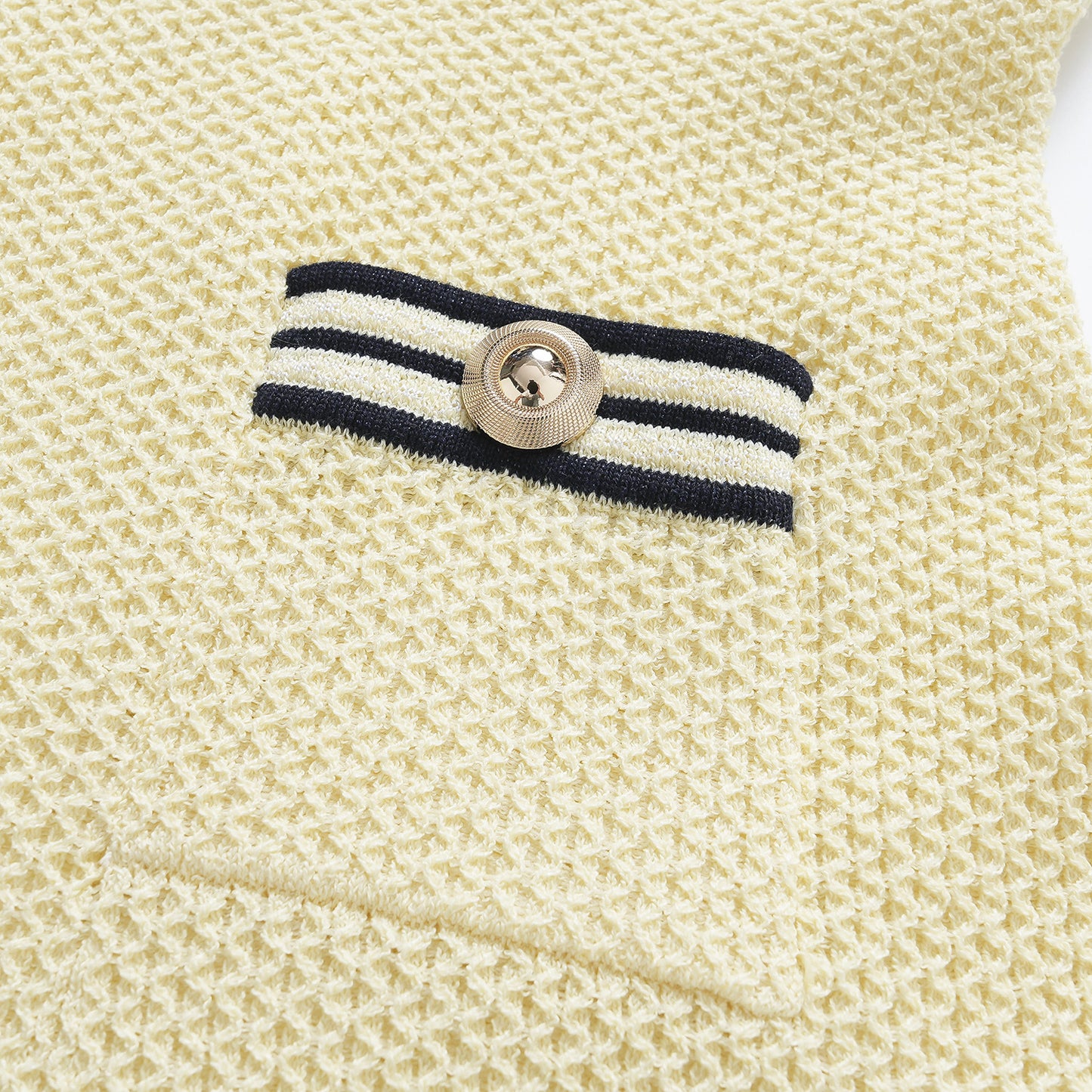 French-style, niche and youthful school-style knitted dress
