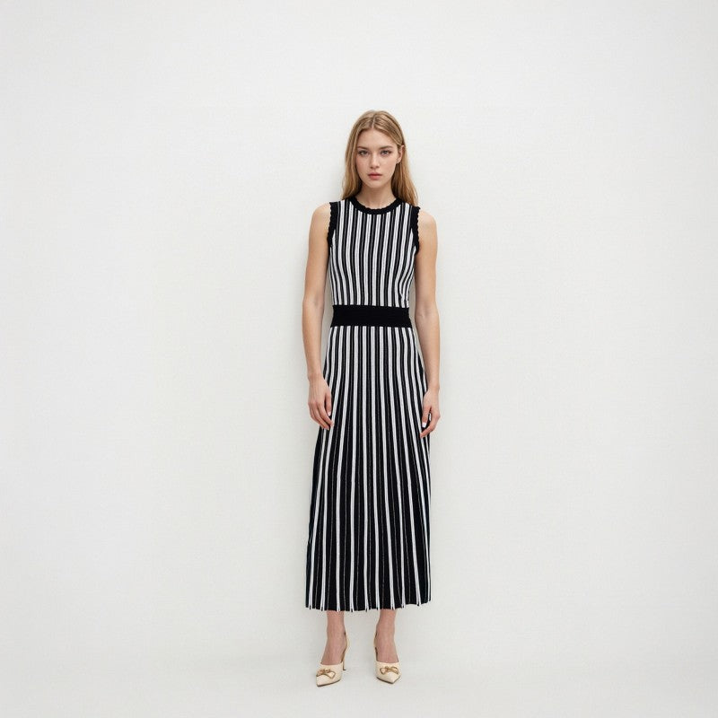 25ss Sleeveless A-line striped knitted dress for spring and summer