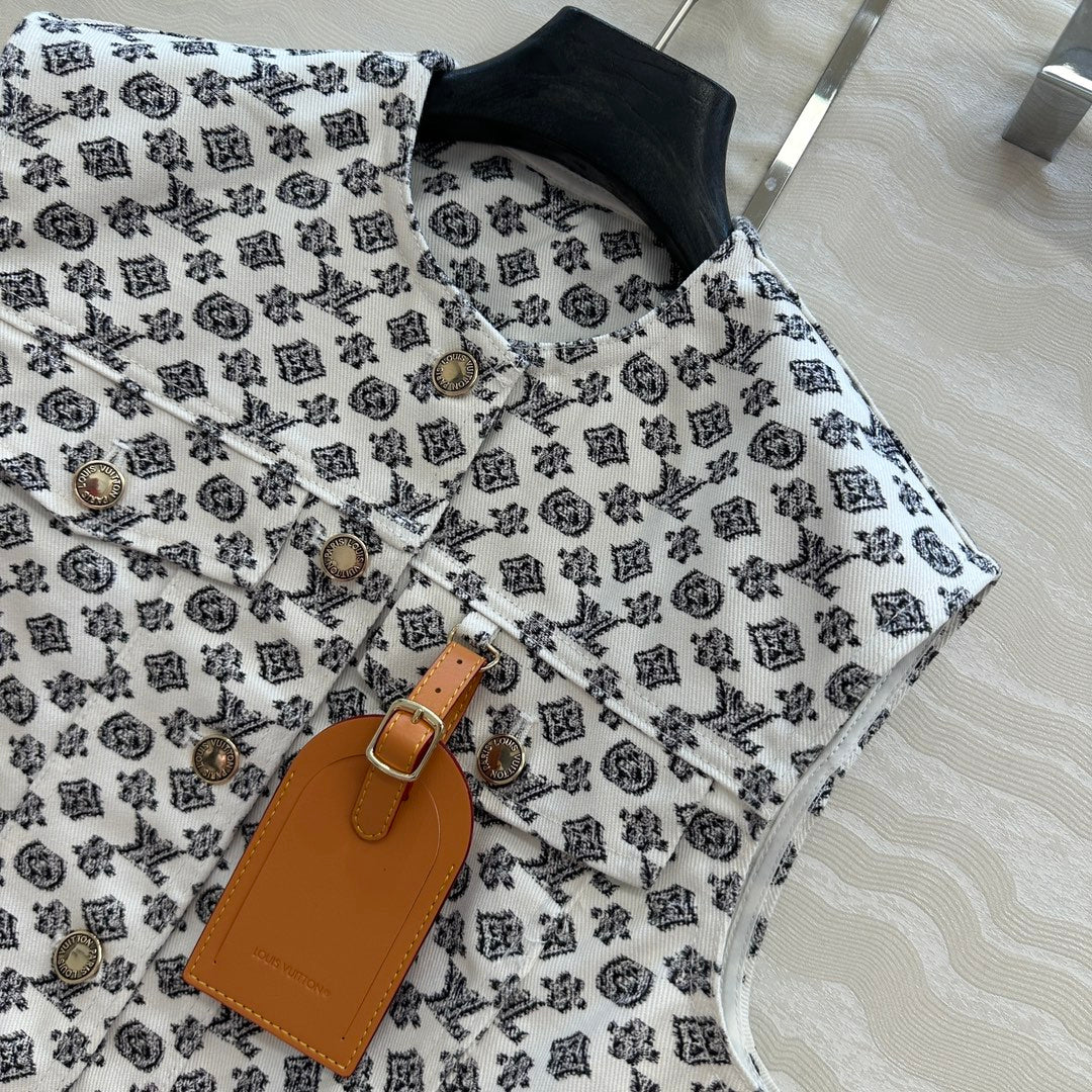 L 25ss Denim vest