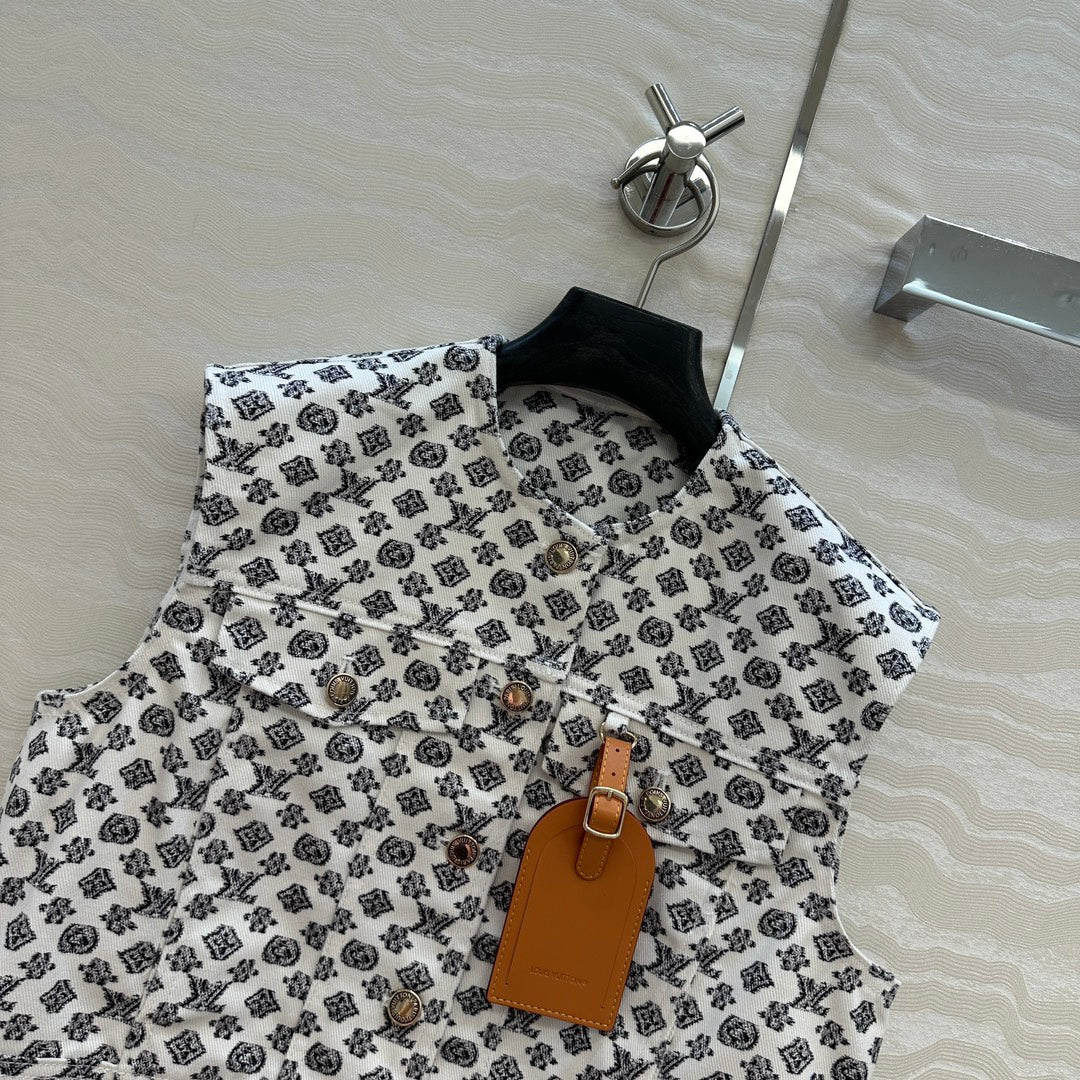 L 25ss Denim vest