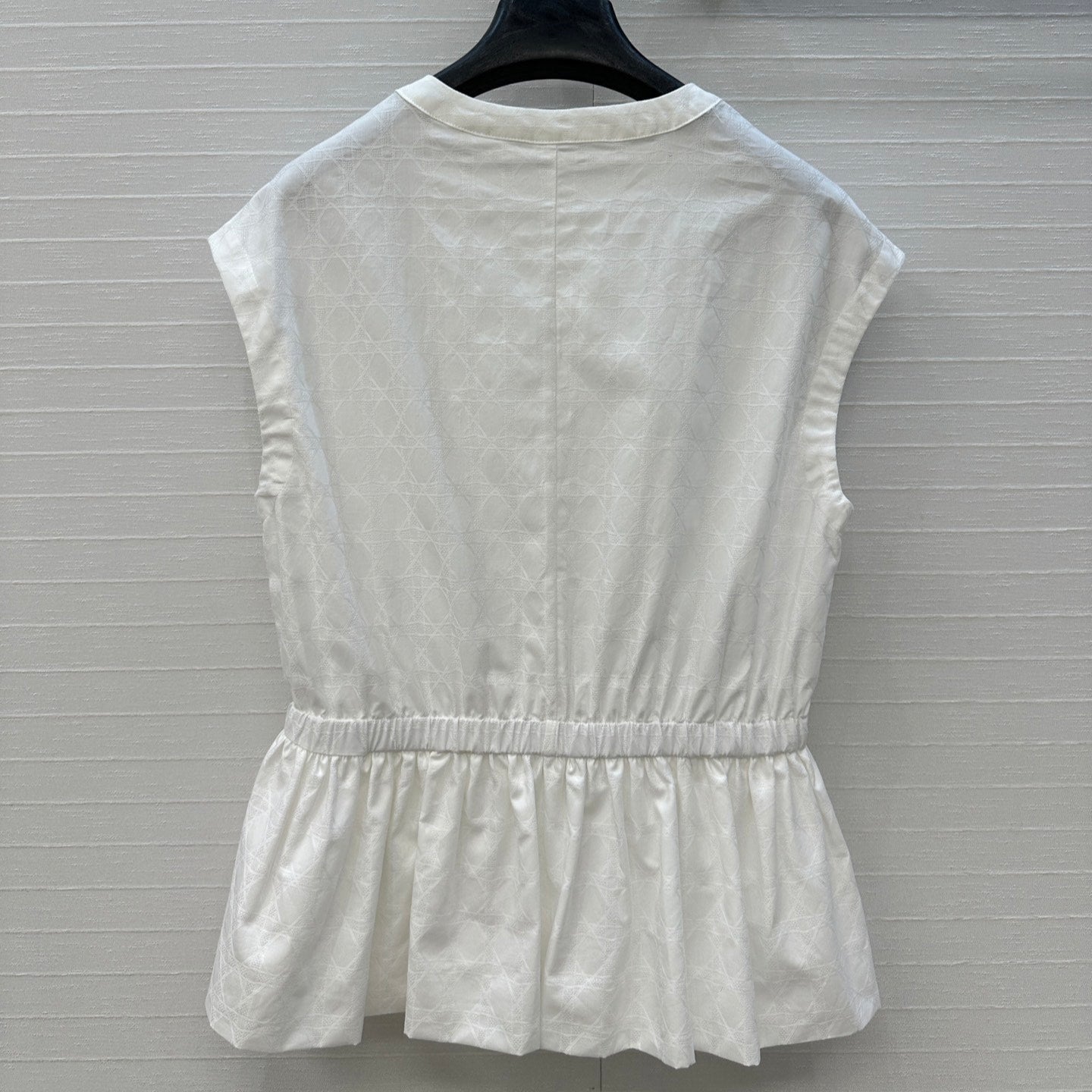 D 25SS Sleeveless shirt