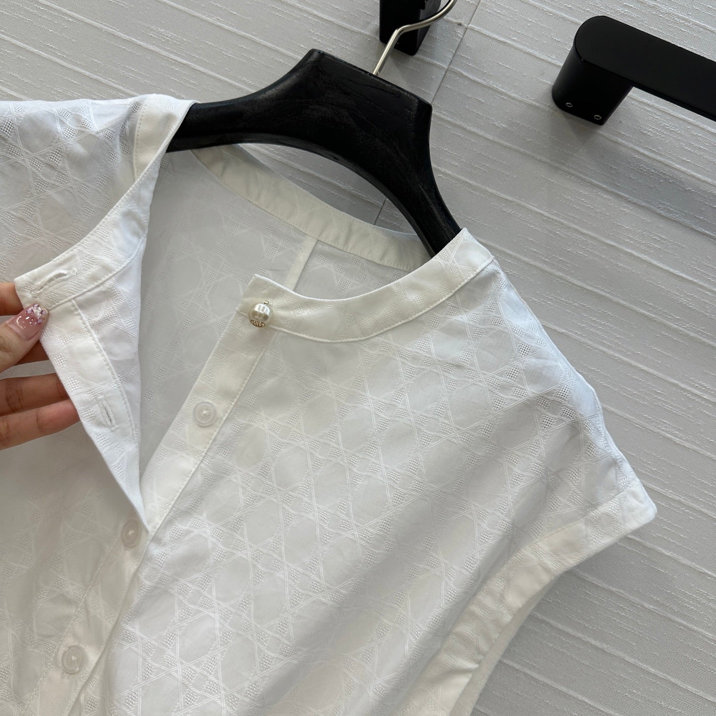 D 25SS Sleeveless shirt