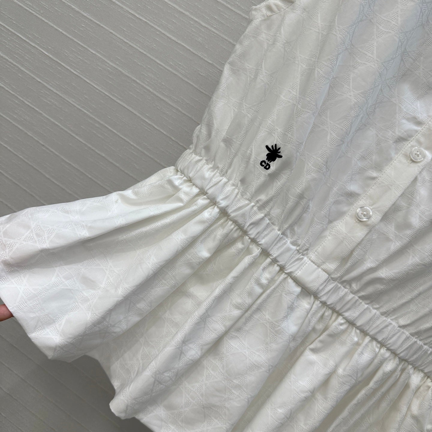 D 25SS Sleeveless shirt