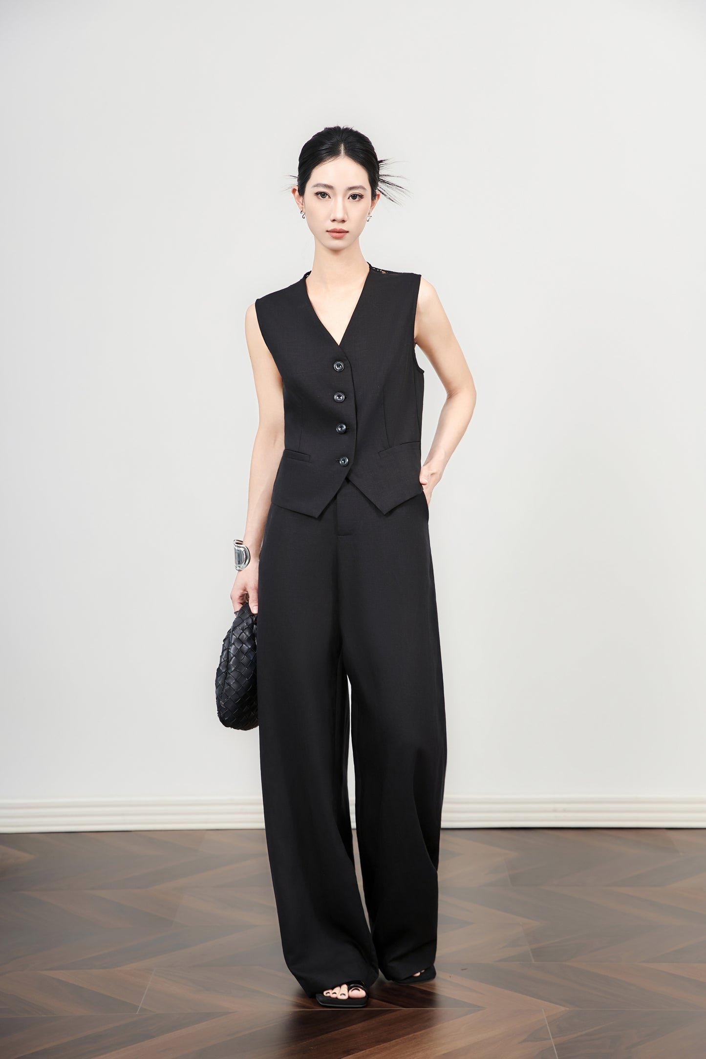 25ss Waistcoat and wide-leg pants set