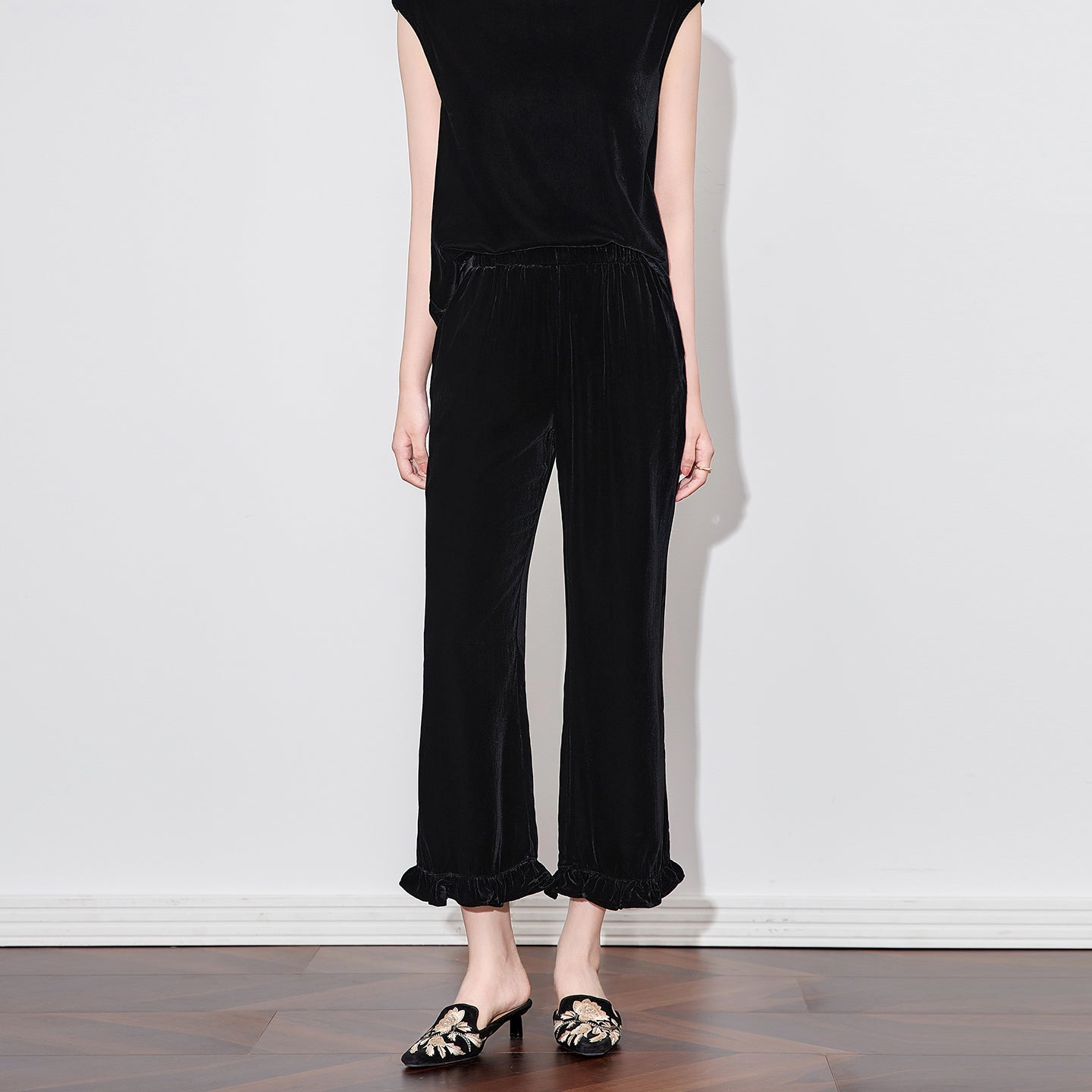 25ss Fashionable velvet elastic casual pants