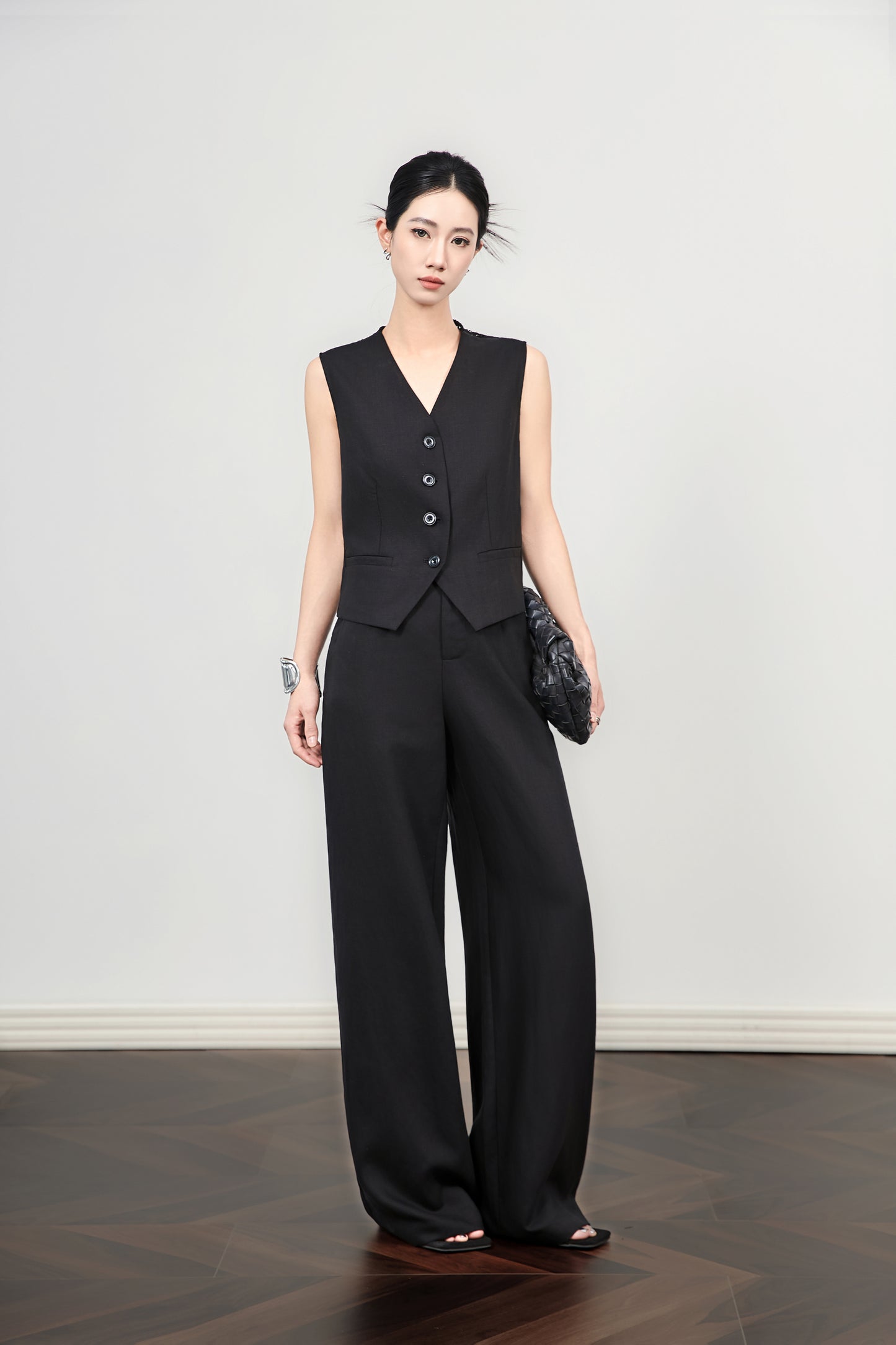 25ss Waistcoat and wide-leg pants set