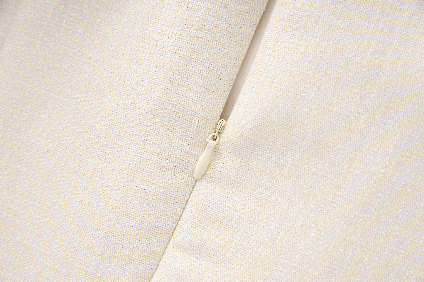25ss Tencel linen small V-neck short-sleeved dress