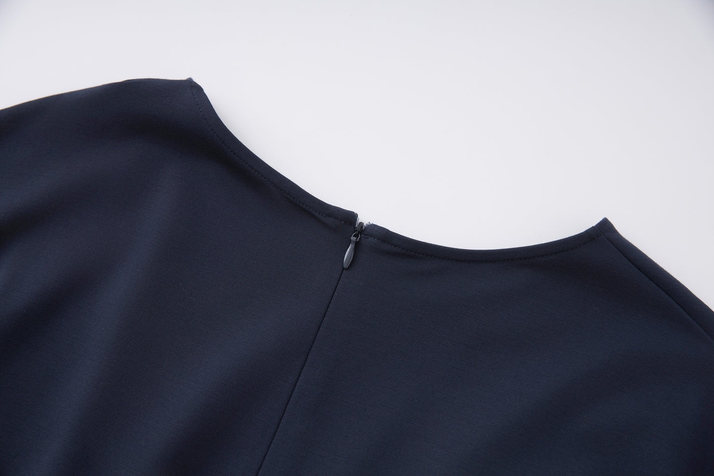 25ss Elastic cinched-waist dress