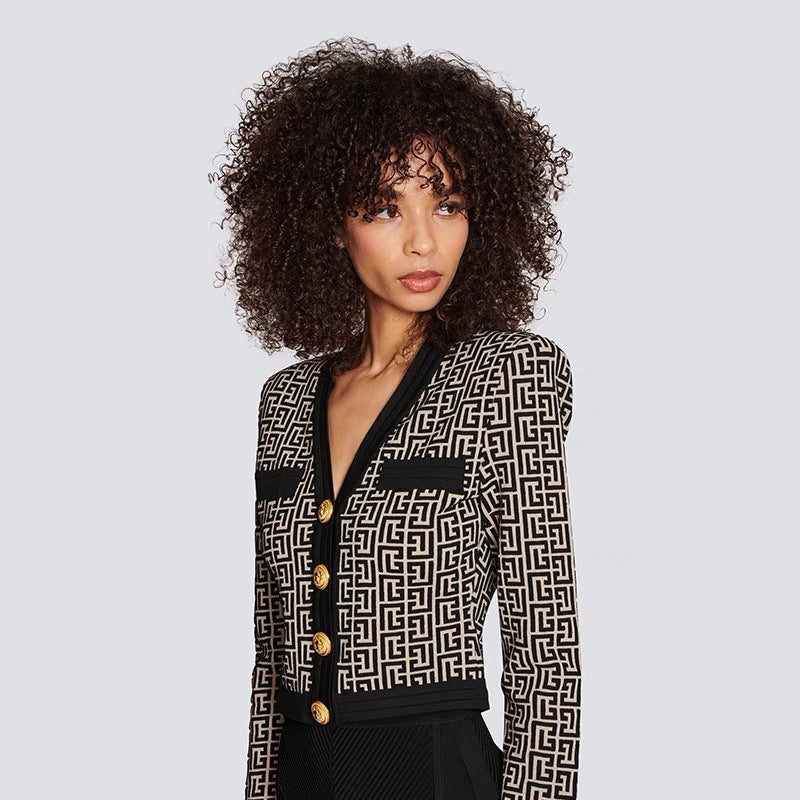 This is a slim knitted metal-buttoned cardigan