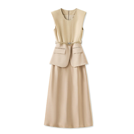 25ss Two cinched-waist dresses for a stylish look
