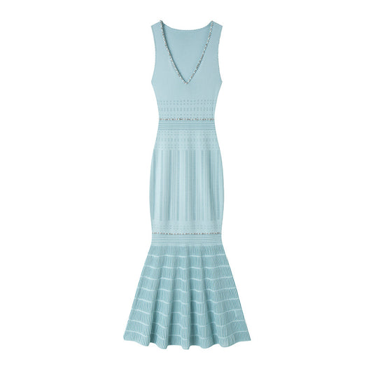 25ss Sleeveless wavy mid-length knitted dress