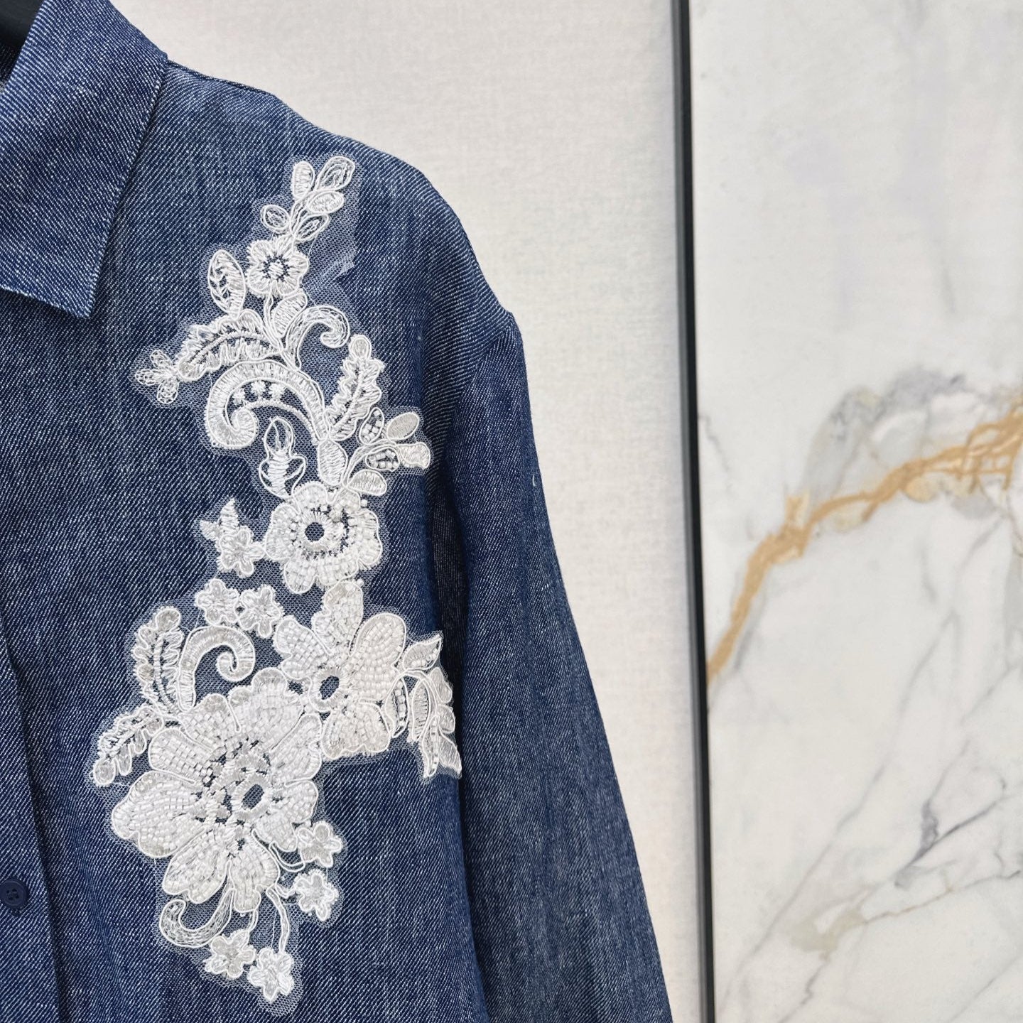 E 25ss New embroidered lace linen shirt